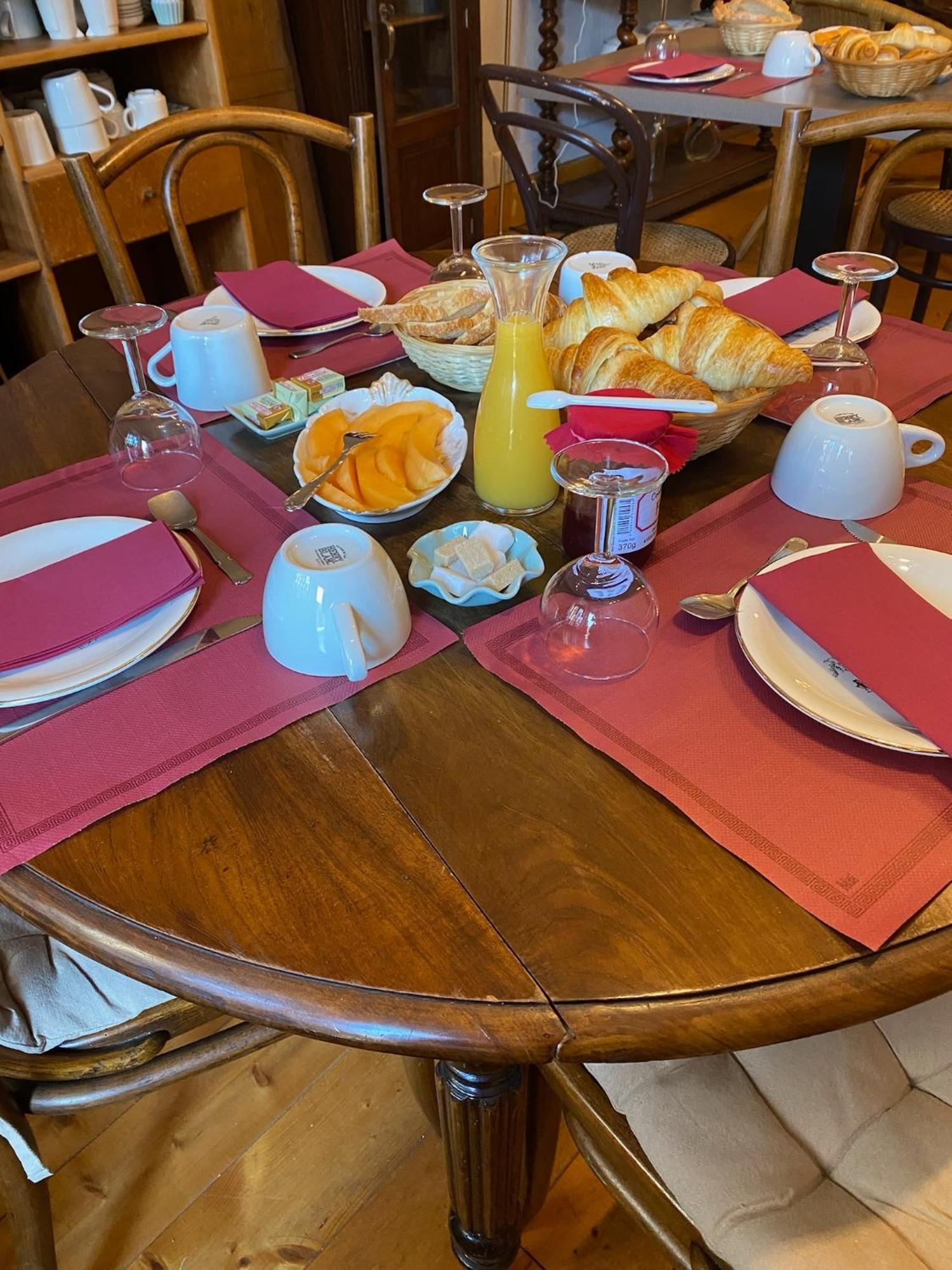 Ermitage Saint Vincent B&B Vieille-Brioude Екстер'єр фото